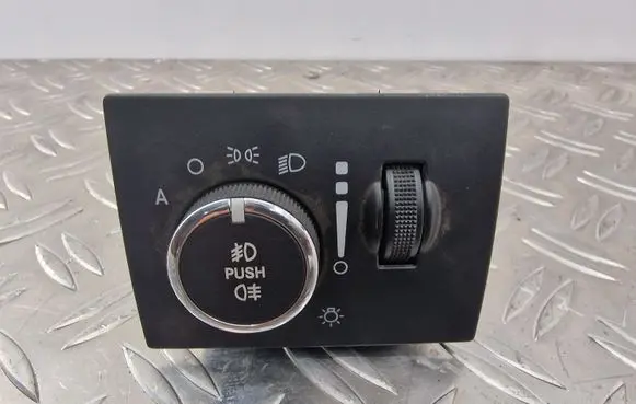 Jeep Grand Cherokee Light switch P68142243AA