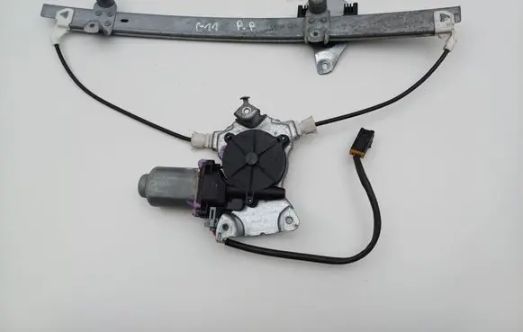 Nissan Primera Front door window regulator with motor 112440 400600T3