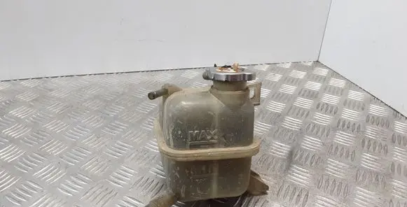 Nissan X-Trail T31 Coolant expansion tank/reservoir