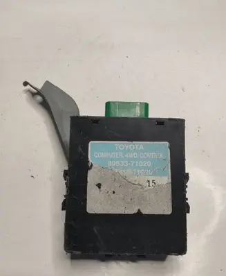 Toyota Hilux (AN10, AN20, AN30) Transfer box differential control unit 8953371020 2800123251 36381111020
