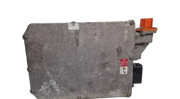 Audi A3 S3 8V Voltage converter inverter 5QE915682AF
