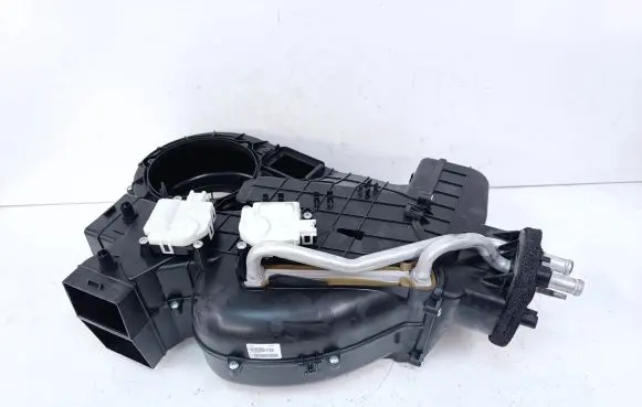 Dodge Durango III Interior heater climate box assembly 68186198AD