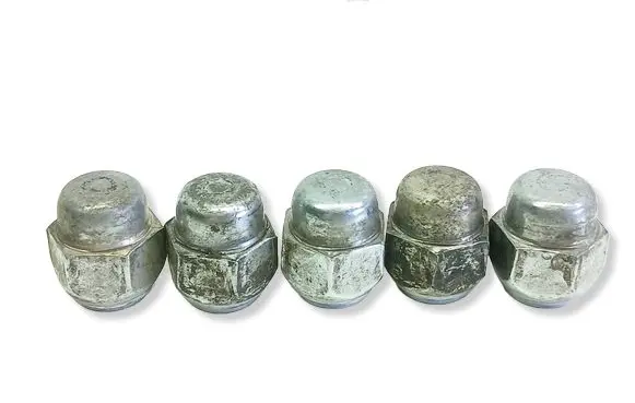 Nissan Qashqai+2 Nuts/bolts 