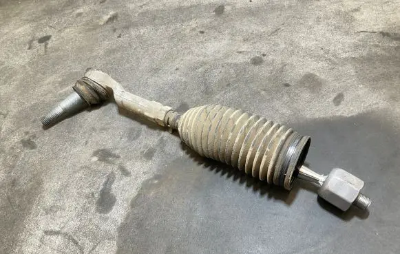 Land Rover Evoque II Steering tie rod 