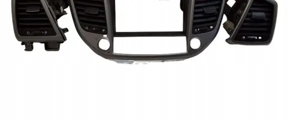 Hyundai Tucson TL Dash center air vent grill 84740D7100