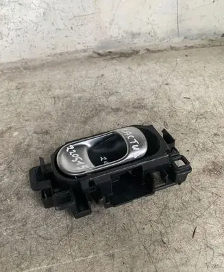 Citroen C4 Cactus Front door interior handle 98012886