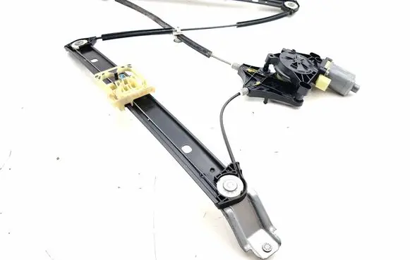 Audi Q3 F3 Front door window regulator with motor 83A837461 4BWA010