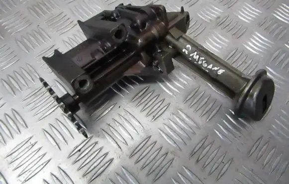 Renault Megane I Oil pump 7700600532