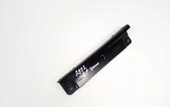 Mercedes-Benz SLK R172 Fender mounting bracket A1728800814