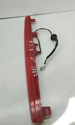 Mazda 323 F Third/center stoplight 0508791