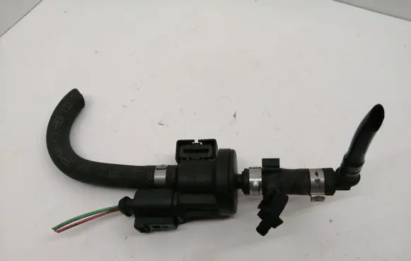 Saab 9-5 Power steering fluid tank/reservoir PA66GF25