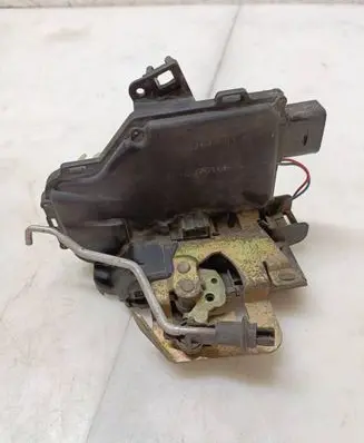 Audi A6 S6 C5 4B Front door lock 4B1837016B
