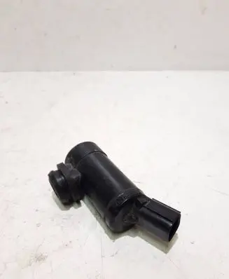 Subaru Legacy Windscreen/windshield washer pump 508104