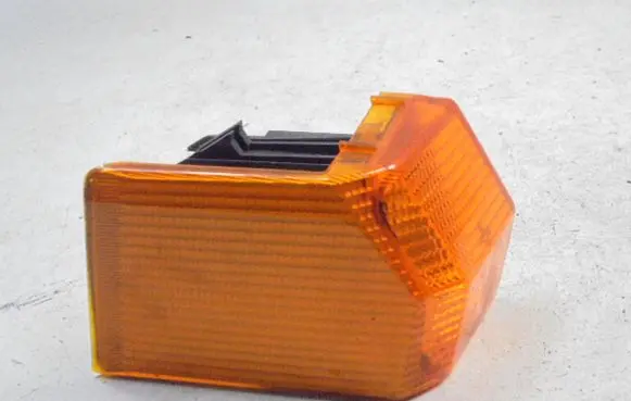 Citroen BX Front indicator light 10690D