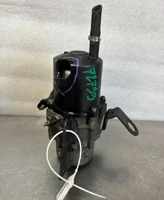 Citroen C4 I Picasso Power steering pump 9671617580