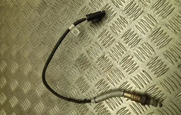 BMW 3 G20 G21 Lambda probe sensor 8689862