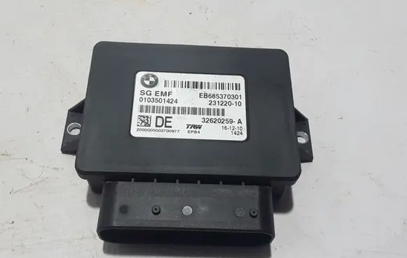 BMW 5 F10 F11 Hand brake control module 6853703