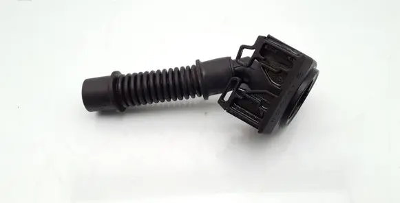 Mercedes-Benz B W245 Oil fill pipe A6400100369