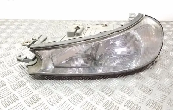 Ford Mondeo MK II Headlight/headlamp 084311129