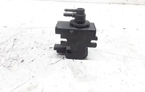 Citroen C5 Turbo solenoid valve 9660693180