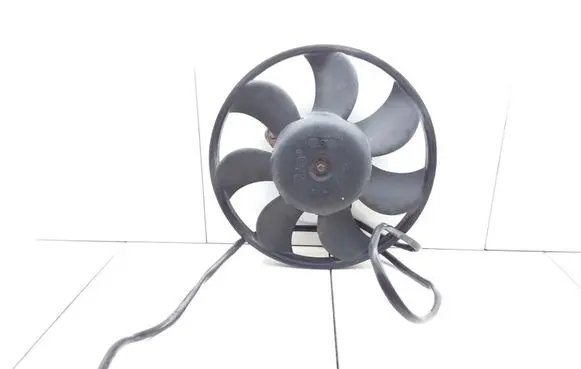 Audi A4 S4 B5 8D Electric radiator cooling fan