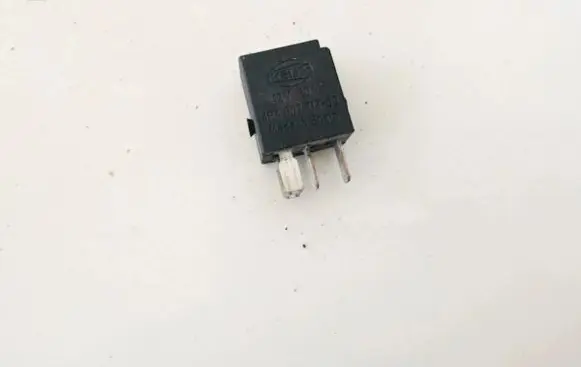 Mercedes-Benz C W203 Other relay 4ra00781300 4ra007813-00
