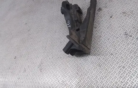 Volkswagen Touran I Accelerator throttle pedal 1T1721503H