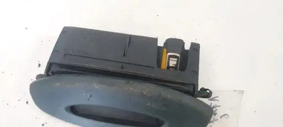 Renault Scenic I Car ashtray 7700847578 r6291911nd