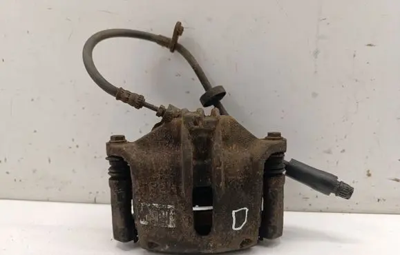 Opel Crossland X Front brake caliper