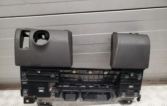 Porsche Cayenne (92A) Dashboard lower bottom trim panel 7P5858903F