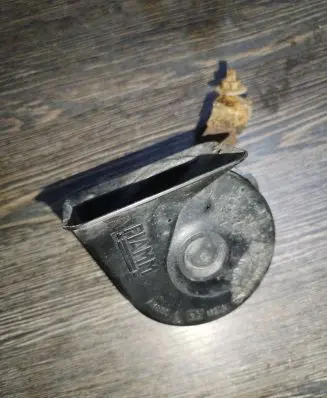 BMW 3 E46 Horn signal 0055306