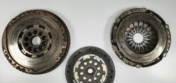 Mini One - Cooper Coupe R56 Clutch set kit 30735964