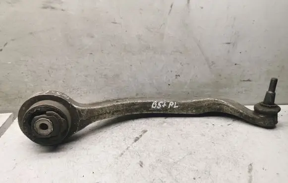 Volkswagen PASSAT B5.5 Front control arm
