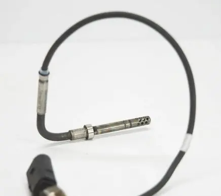 Audi A6 S6 C6 4F Oil temperature sensor 03L906088AB