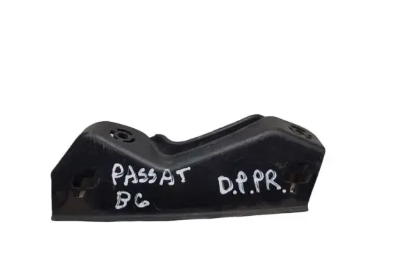 Volkswagen PASSAT B6 Front bumper mounting bracket 3C0807506
