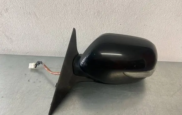 Subaru Legacy Front door electric wing mirror 011199