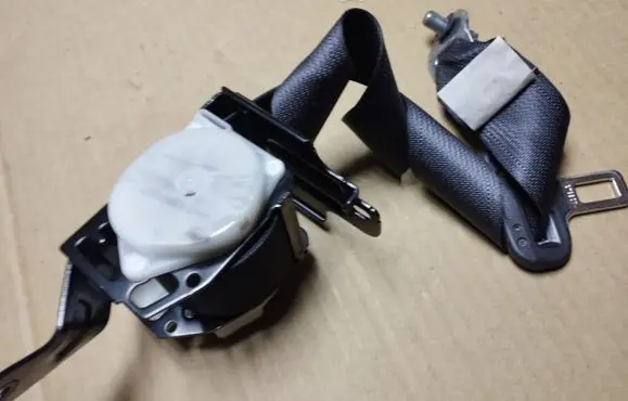Honda Legend Rear seatbelt TKAF8J1158
