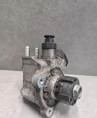 Volkswagen Tiguan Fuel injection high pressure pump 0445010529 03L130755AC