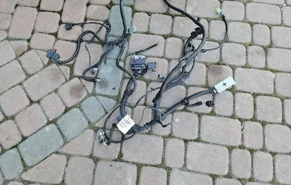Opel Corsa E Engine installation wiring loom 39065799 23TM7F