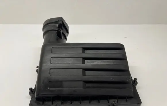 Volkswagen T-Roc Air filter box 5Q0129607AA 5Q0129601AC 5q0129620b