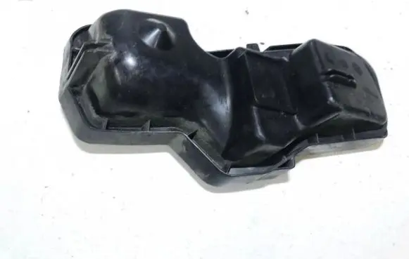 Audi A6 S6 C5 4B Headlight/headlamp dust cover 15381301 153813-01