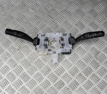 Subaru Forester SH Indicator stalk 83111FG150