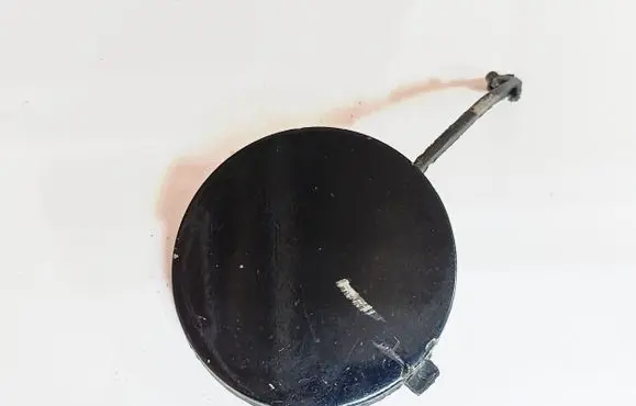 Ford Mondeo Mk III Front tow hook cap/cover 
