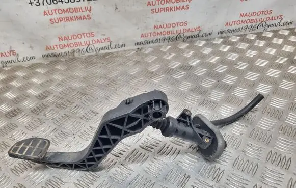 Ford Galaxy Clutch master cylinder 7M1721321