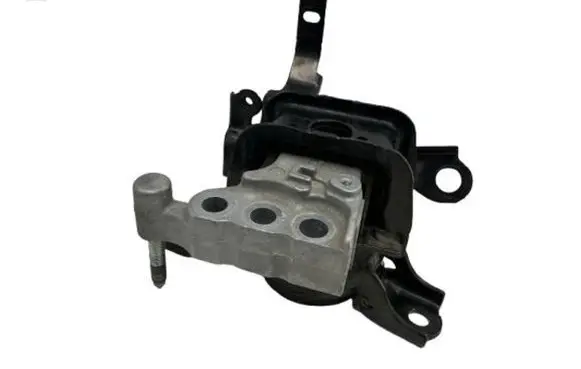 Engine mount vacuum valve