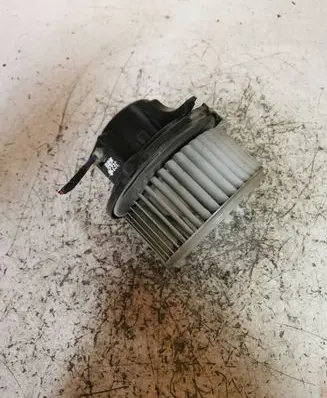 KIA Carens I Heater fan/blower 3E22