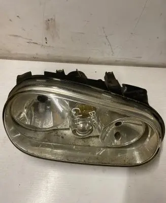 Volkswagen Golf IV Headlight/headlamp 1J1941016B 67742020