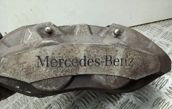 Mercedes-Benz GLC X253 C253 Front brake caliper