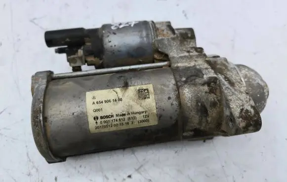 Mercedes-Benz E W213 Starter motor A6549061400 0001174612