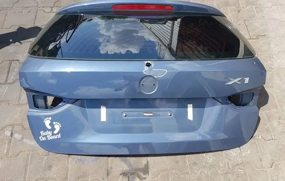 BMW X1 E84 Truck tailgate 